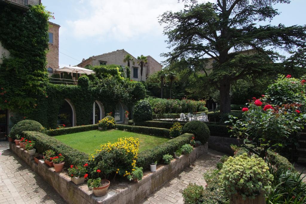 Palazzo Dalla Casapiccola Panzió Macerata Kültér fotó